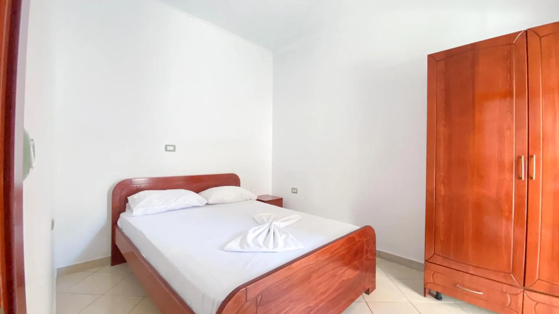 Mikel'S House Apartment Sarande