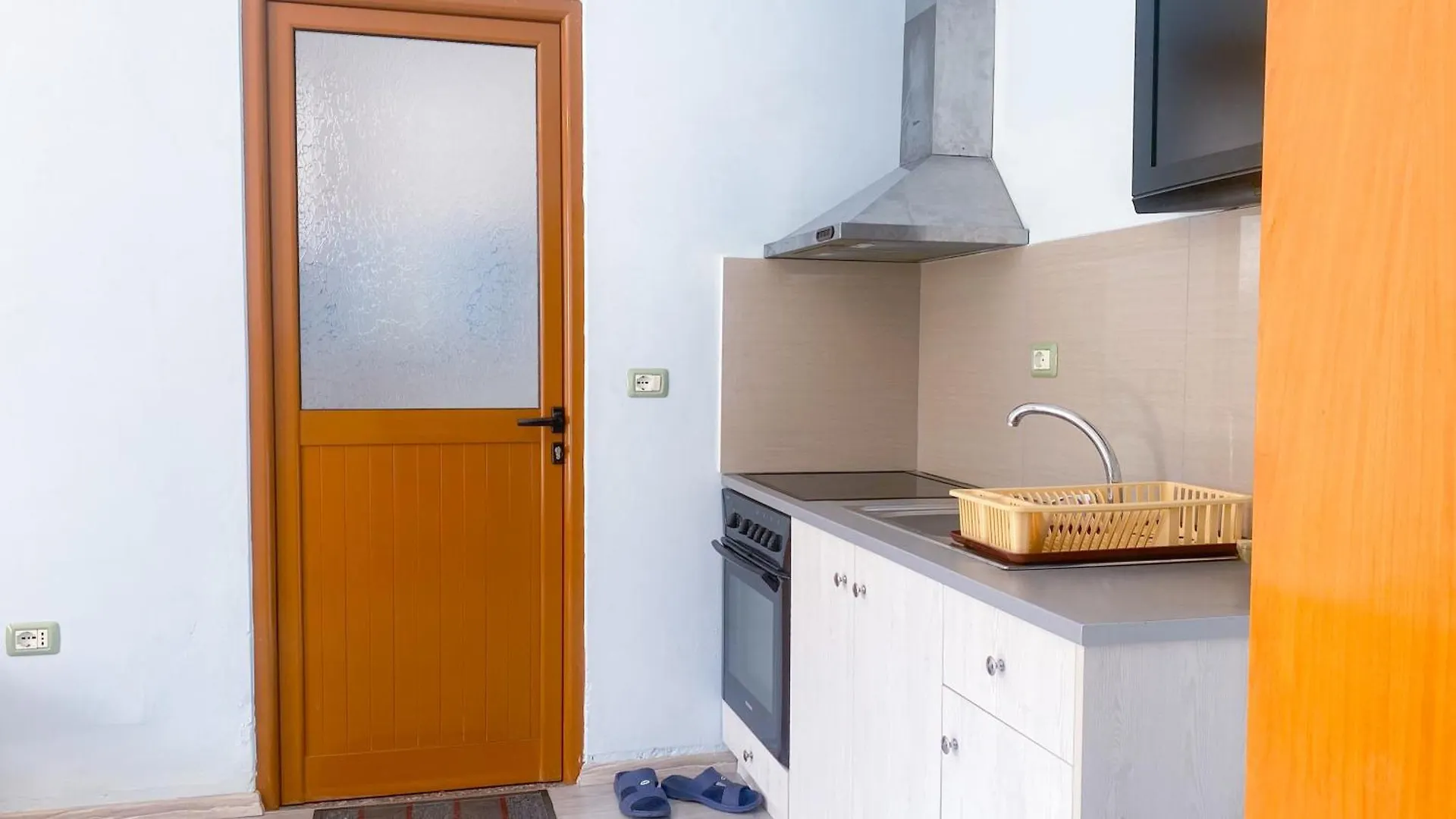 Mikel'S House Apartment Sarande