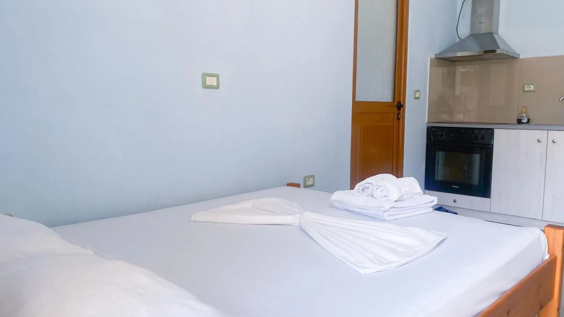 Mikel'S House Apartment Sarande