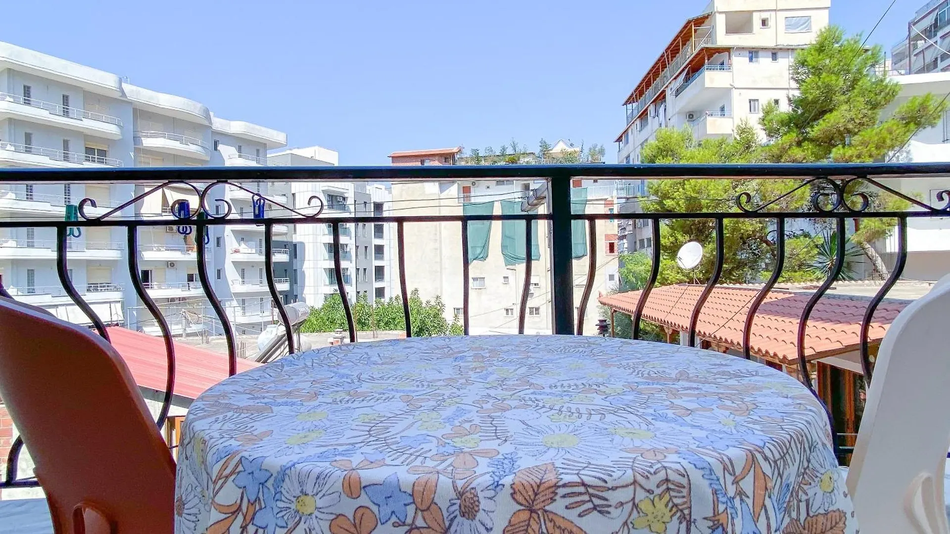 Mikel'S House Apartment Sarande Albania