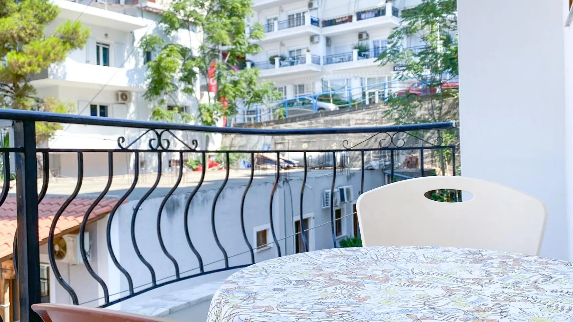 Mikel'S House Apartment Sarande 0*,